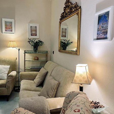 Apartamento Con Encanto Muy Centrico En Pilatos Sevilla Ideal Para Pareja Luaran gambar