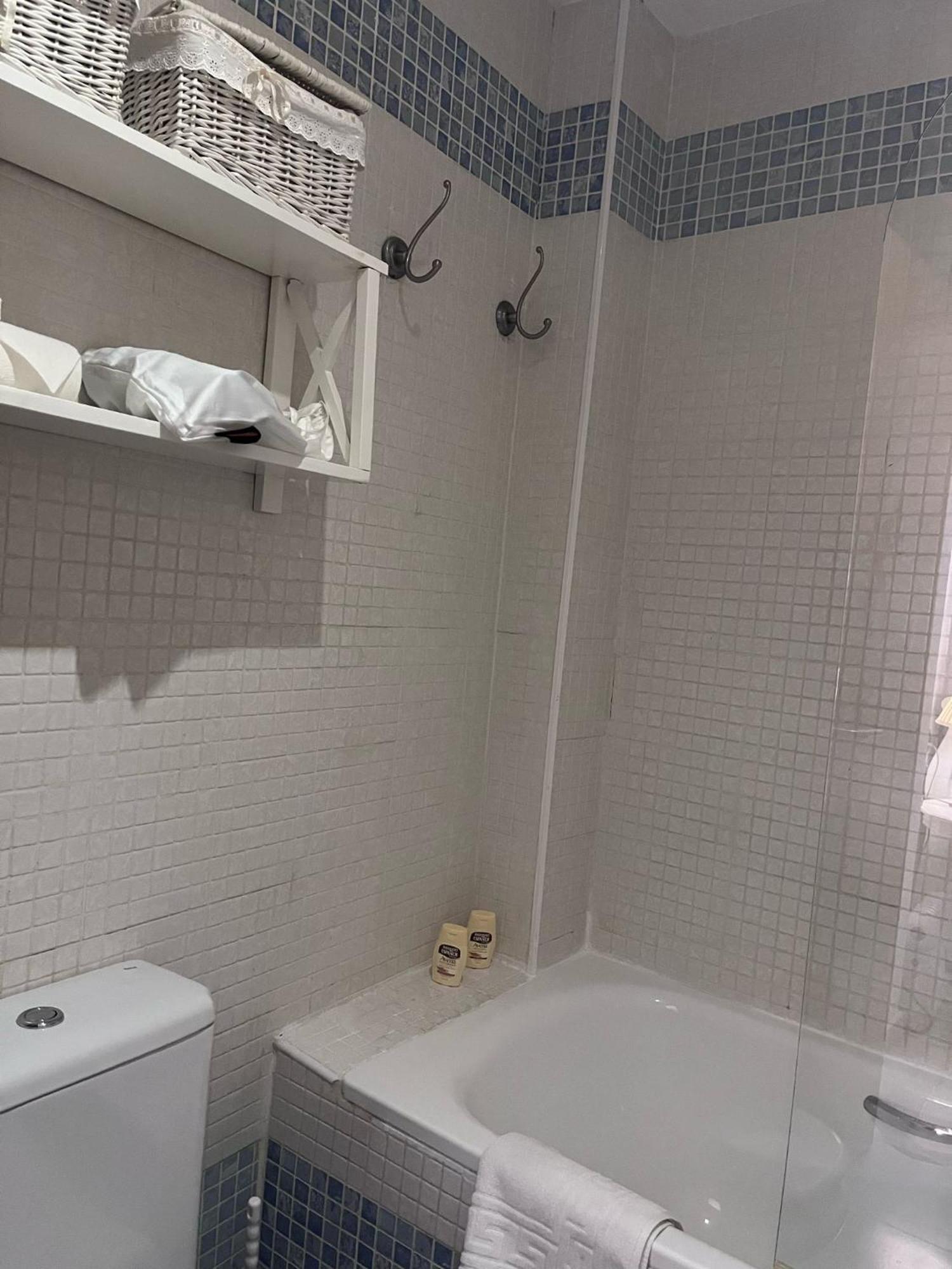 Apartamento Con Encanto Muy Centrico En Pilatos Sevilla Ideal Para Pareja Luaran gambar
